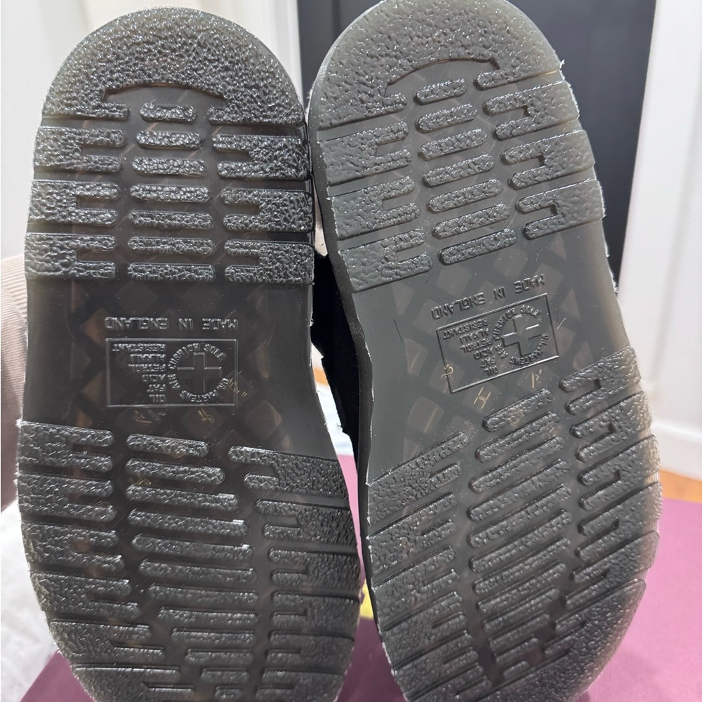 Dr. Martens Jorge Shearling Slingback Mule - Picture 2 of 9